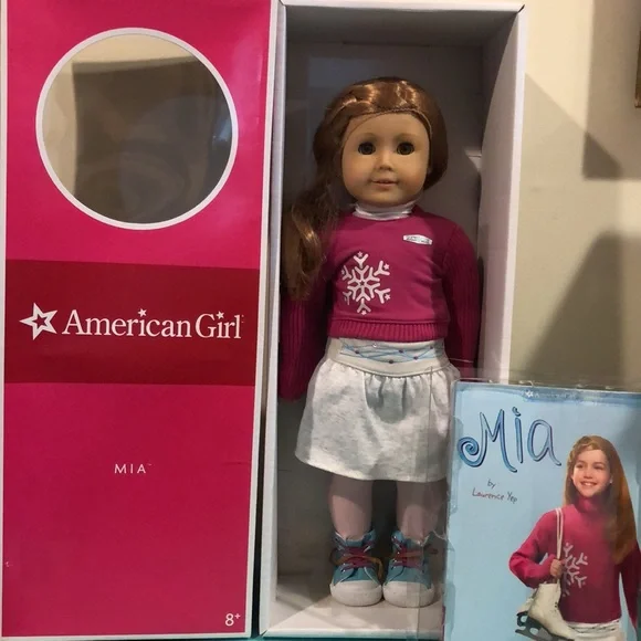 AMERICAN GIRL MIA Doll NEW - Picture 6 of 17